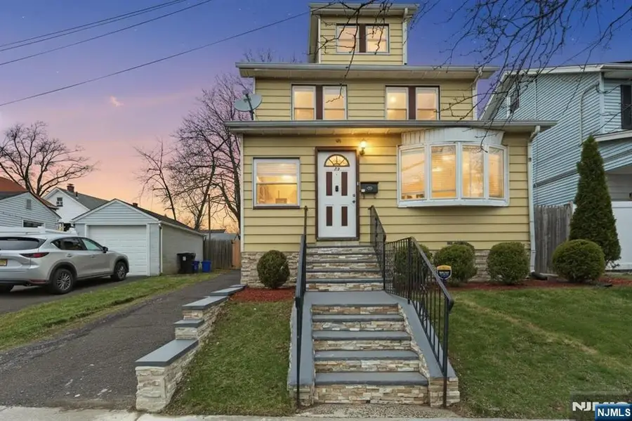 23-25 Varsity Road, Newark, NJ 07106 - #3