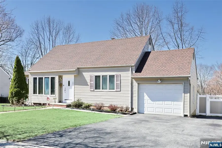 383 Congress Street, New Milford, NJ 07646 - #3