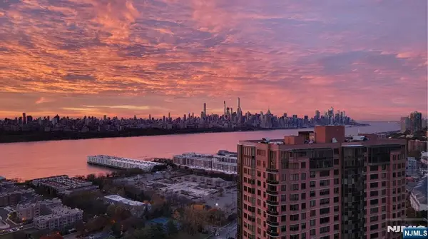 250 Gorge Road 28D, Cliffside Park, NJ 07010