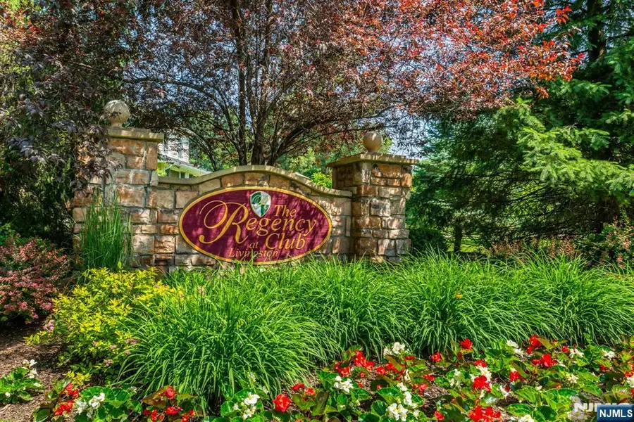 204 Edmonton Court 67, Livingston, NJ 07039 - #3