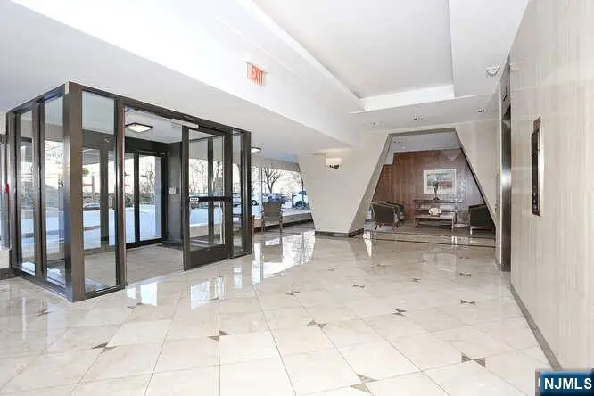 4 Horizon Road 1210, Fort Lee, NJ 07024 - #3