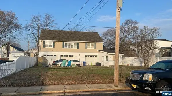 131 Raritan Avenue, Keansburg, NJ 07734