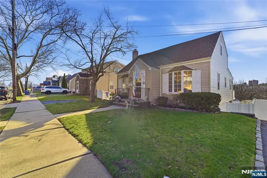 21 Park Place, Kearny, NJ 07032 - #2