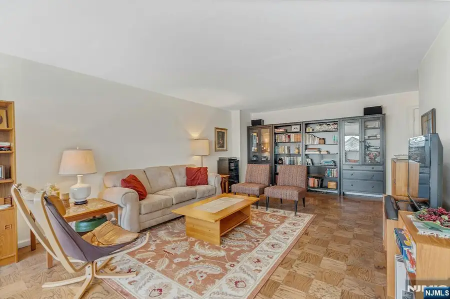 2150 Center Avenue 3C, Fort Lee, NJ 07024 - #3