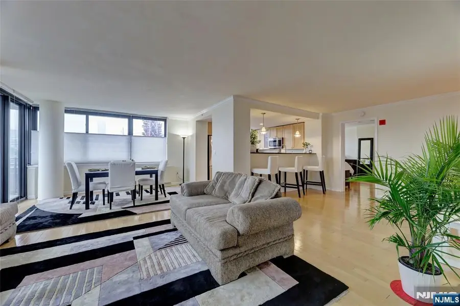 700 Grove Street 3Q, Jersey City, NJ 07310 - #2