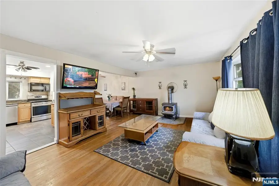 22 Cottage Street, Belleville, NJ 07109 - #3