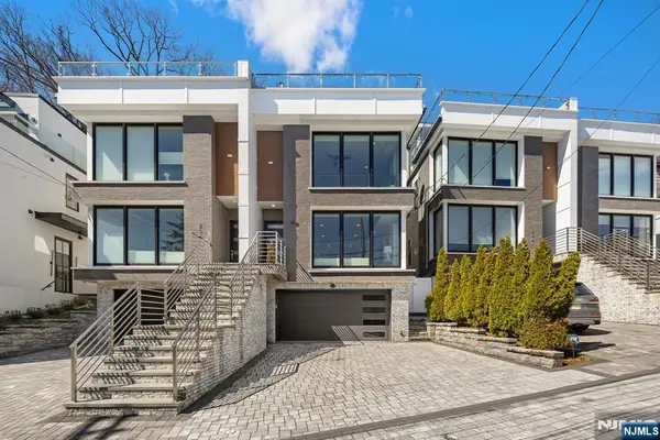 504 Undercliff Avenue, Edgewater, NJ 07020