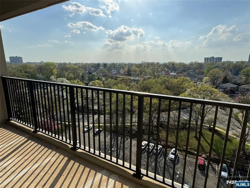 6 Horizon Road 906, Fort Lee, NJ 07024 - #1
