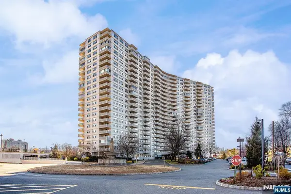 2000 Linwood Avenue 14N, Fort Lee, NJ 07024