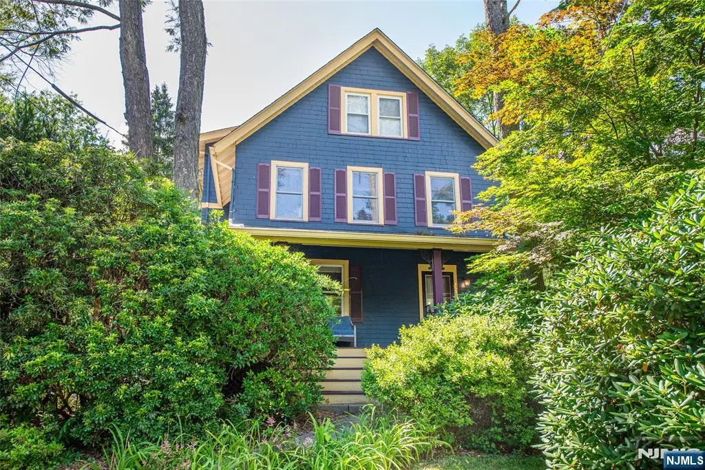 530 Up Mountain Avenue, Montclair, NJ 07043 - #1