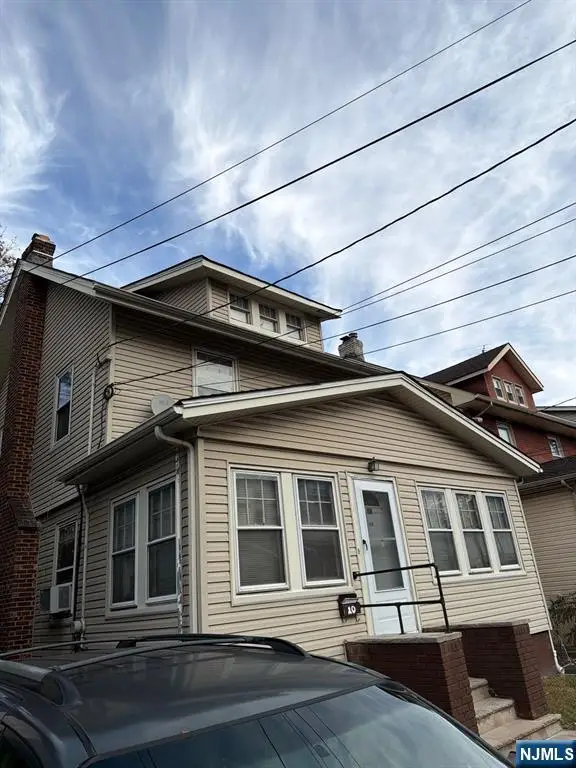 10 Lafayette Place, Irvington, NJ 07111 - #2