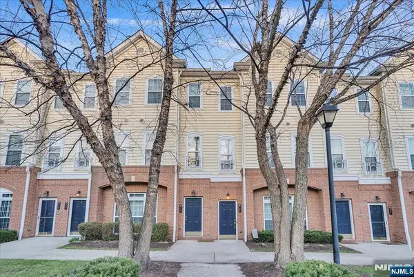 906 Memorial Drive, Belleville, NJ 07109