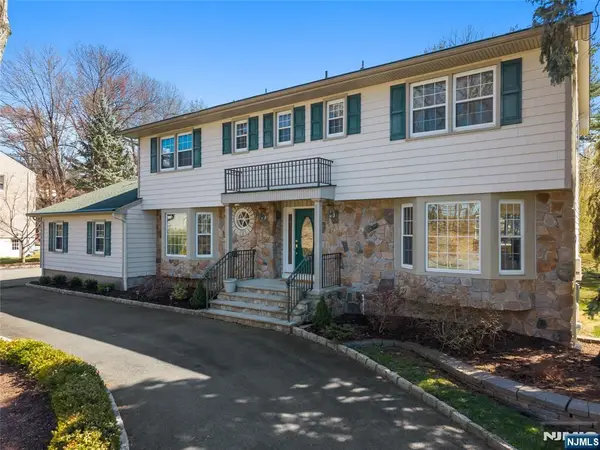 368 Central Avenue, Caldwell, NJ 07006