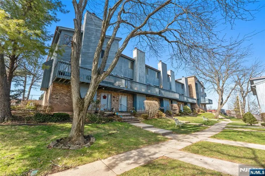 114 Pennington Avenue T, Passaic, NJ 07055 - #1