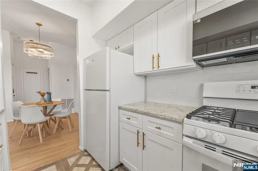 114 Pennington Avenue T, Passaic, NJ 07055 - #3