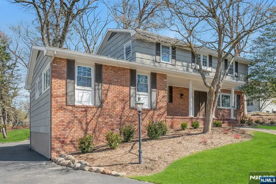 366 Valley View Avenue, Paramus, NJ 07652 - #2