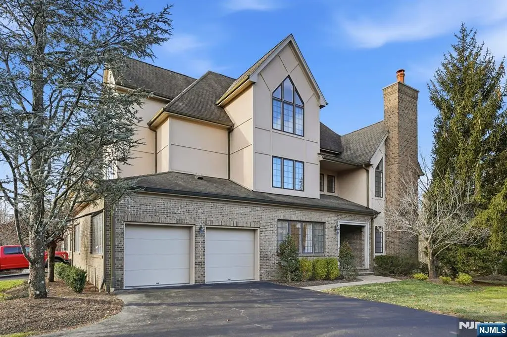 204 Bearwoods Road, Park Ridge, NJ 07656 - #1