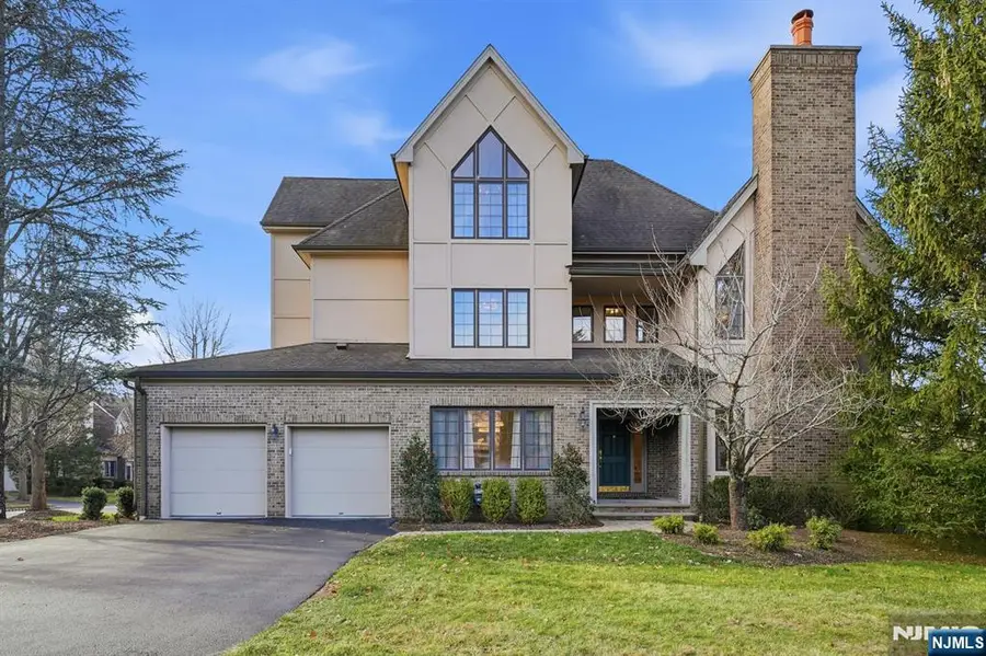 204 Bearwoods Road, Park Ridge, NJ 07656 - #2