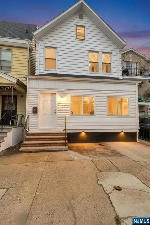 106 11th Street, Newark, NJ 07107 - #3