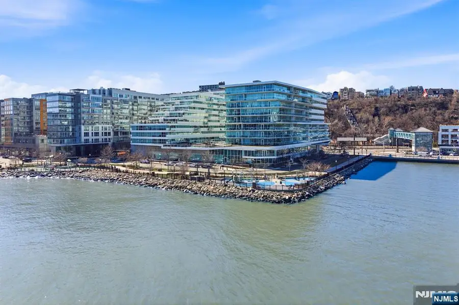 800 Ave At Port Imperial Boulevard 1010, Weehawken, NJ 07086 - #3