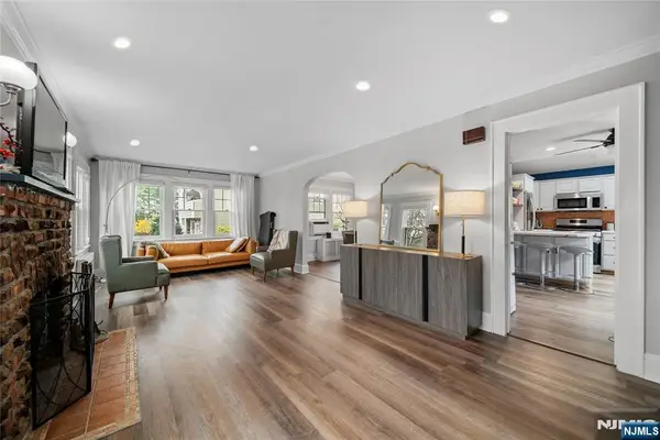 243 Jefferson Avenue, Cresskill, NJ 07626