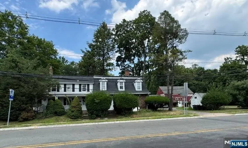 795 Glen Avenue, Ridgewood, NJ 07450 - #3