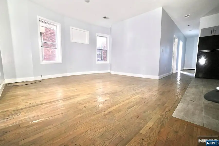 233 Bayview Avenue, Jersey City, NJ 07305 - #3