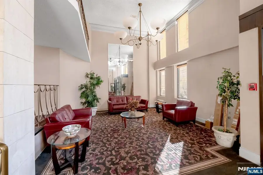 160 Overlook Avenue 3A, Hackensack, NJ 07601 - #3