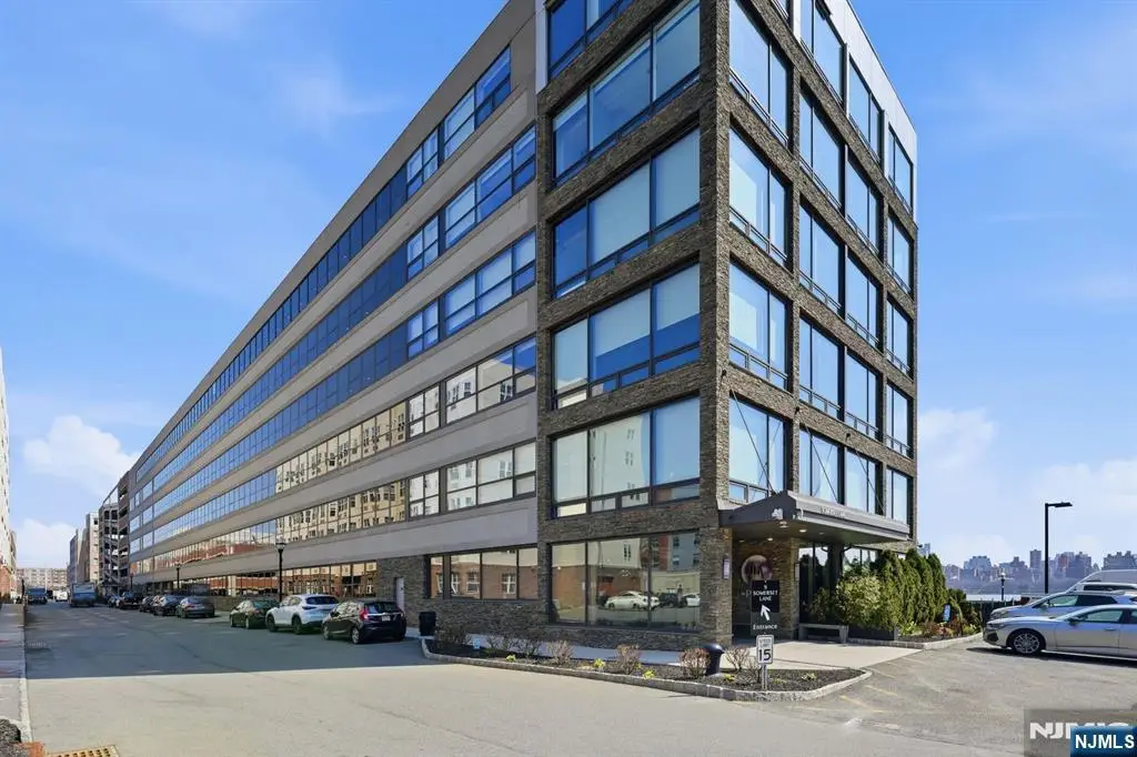 9 Somerset Lane 408, Edgewater, NJ 07020 - #1