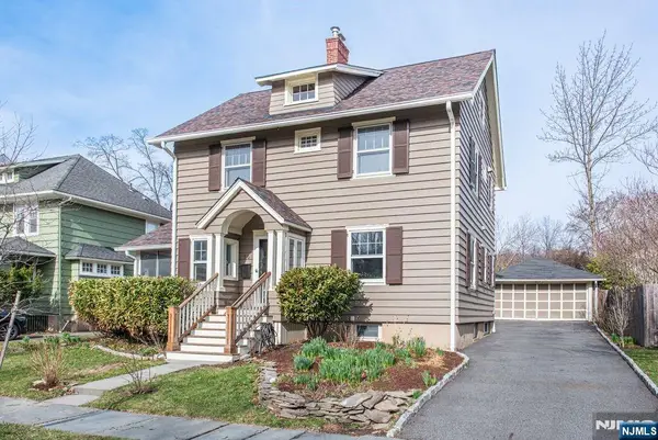 14 Burnside Street, Montclair, NJ 07043