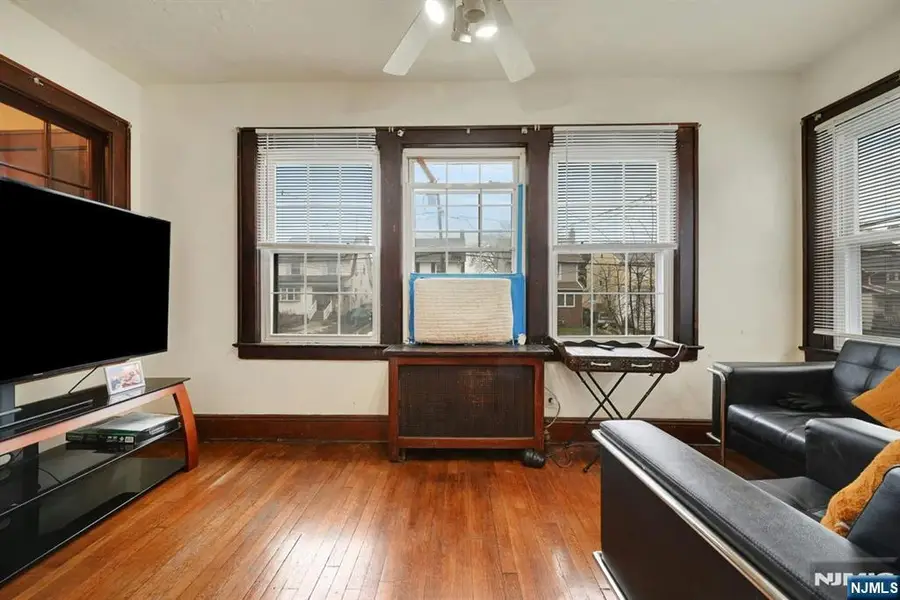 29 Hedden Terrace, North Arlington, NJ 07031 - #3