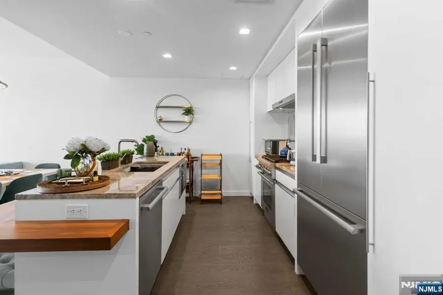 320 Adolphus Avenue 803, Cliffside Park, NJ 07010 - #3