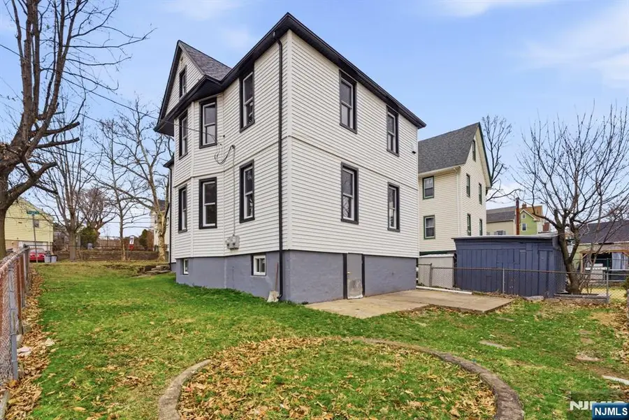 21 Overpeck Avenue, Ridgefield Park, NJ 07660 - #3