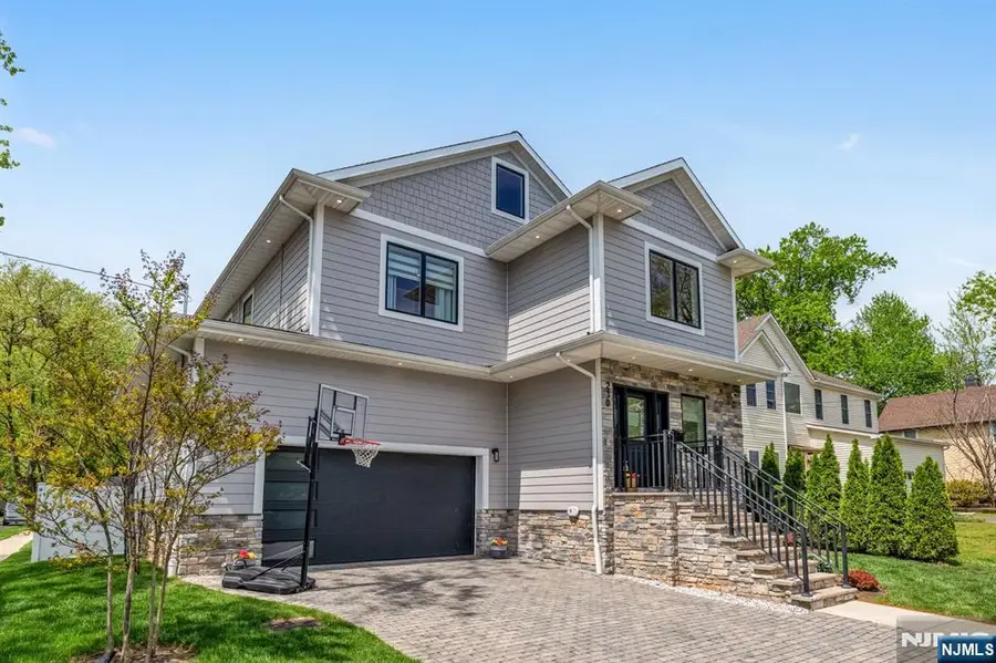 230 Park Avenue, Teaneck, NJ 07666 - #2