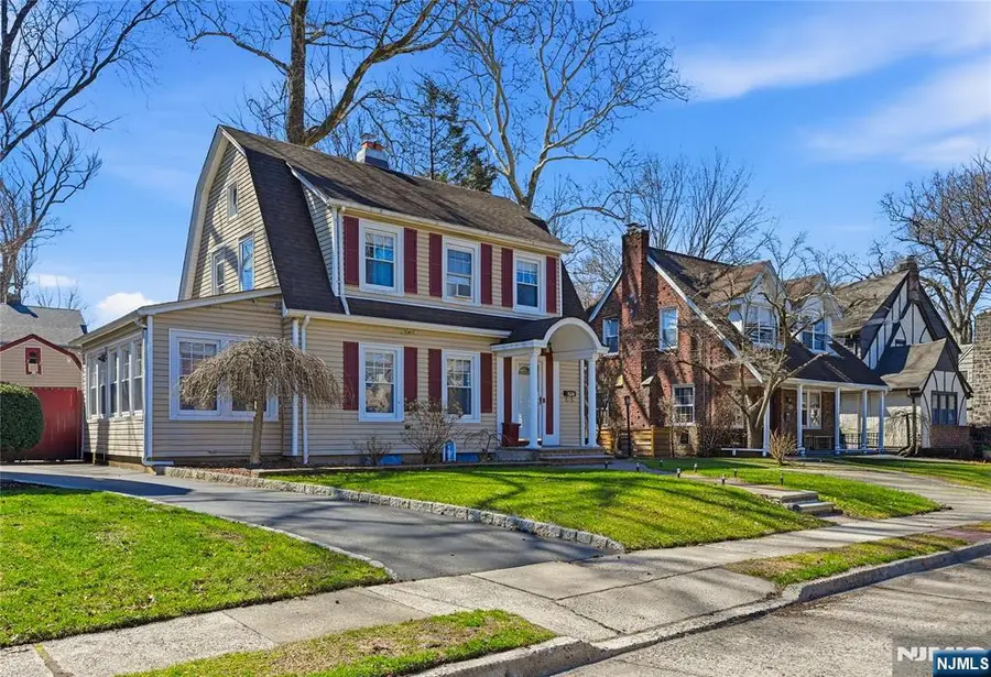 528 Wyndham Road, Teaneck, NJ 07666 - #2