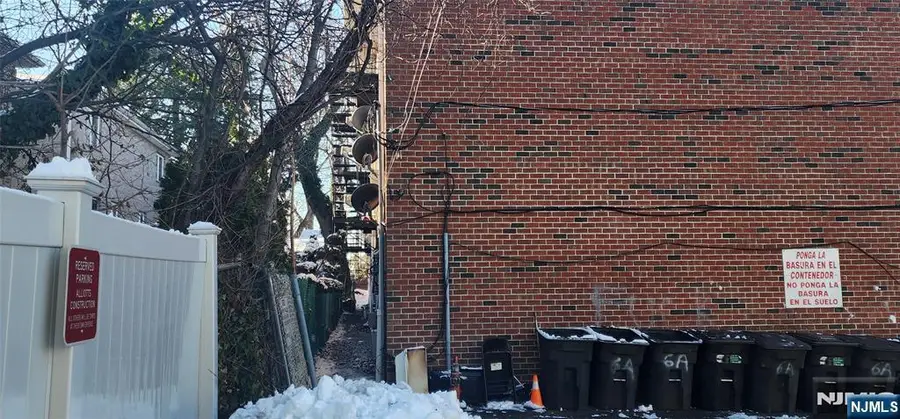 6 Alliotts Place, Palisades Park, NJ 07650 - #2