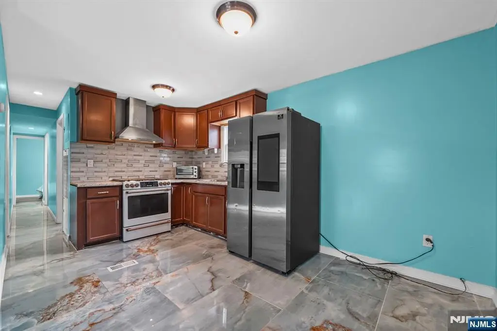 21 Helen, Moonachie, NJ 07074 - #1