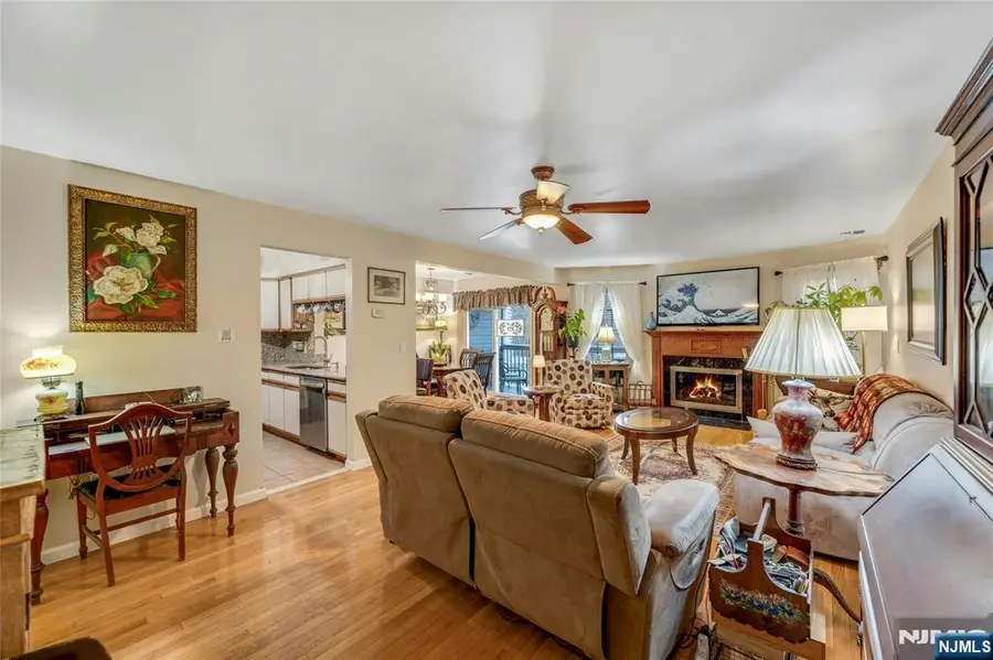 49 Quartz Lane #49, Paterson, NJ 07501 - #3