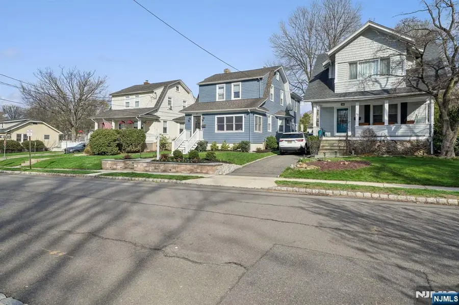 27 Otsego Road, Verona, NJ 07044 - #2