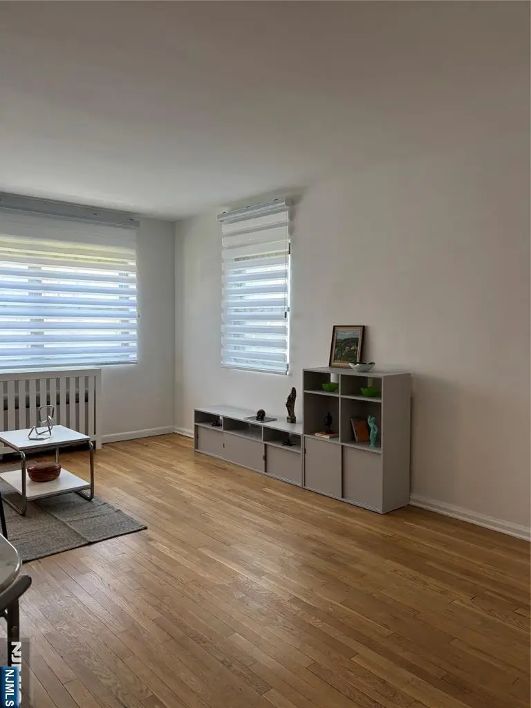 400 Fairview Avenue 1H, Fort Lee, NJ 07024 - #3