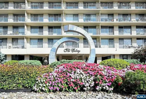 1530 Palisade Avenue 23G, Fort Lee, NJ 07024