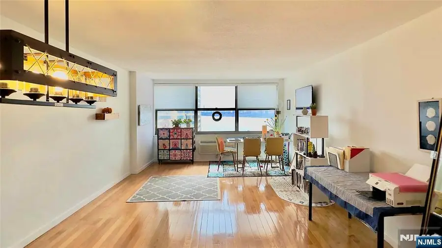 7000 JFK Blvd E 25A, Guttenberg, NJ 07093 - #2