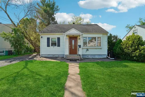 31-18 Norwood Drive, Fair Lawn, NJ 07410