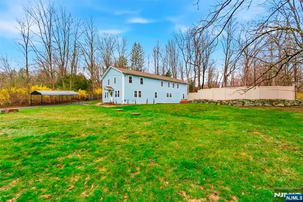 7 Leboun, Ringwood, NJ 07456