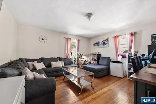 35 7th Avenue, Passaic, NJ 07055 - #2