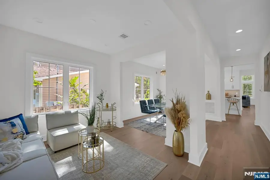 94 E Cedar Street, Livingston, NJ 07039 - #3