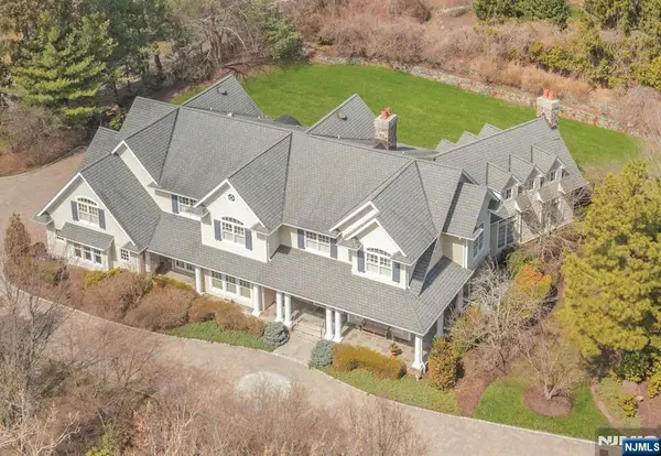 2 Saddle Brook Drive, Ho-Ho-Kus, NJ 07423