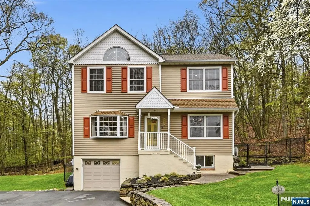 219 Snake Den Road, Wanaque, NJ 07465 - #1