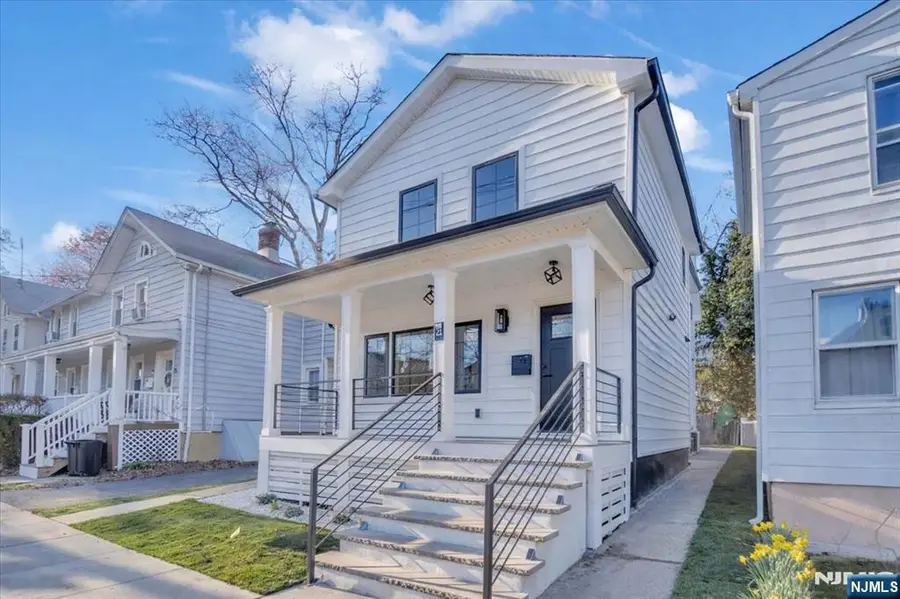 21 Cross Street, Montclair, NJ 07042 - #2