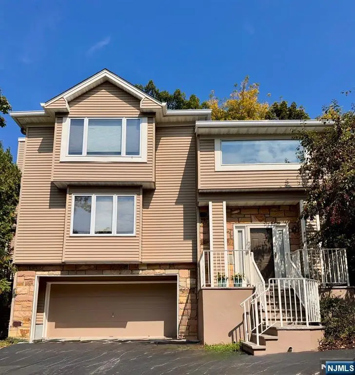 48 Clarken Drive 243, West Orange, NJ 07052 - #1